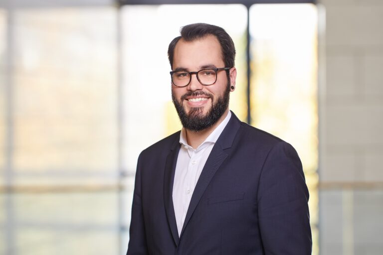 Lukas Zimmer PwC